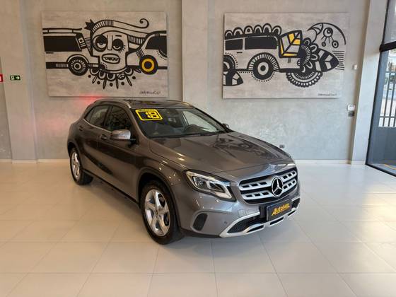 MERCEDES-BENZ GLA 200 1.6 CGI FLEX ADVANCE 7G-DCT